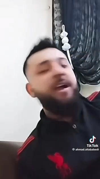 لا يمكن لعاقل وشريف أن يحتمل استغلال قسد لمكون سوري له اعتباره واحترامه ويبقى صامتاً...

#عاشت_سورية...