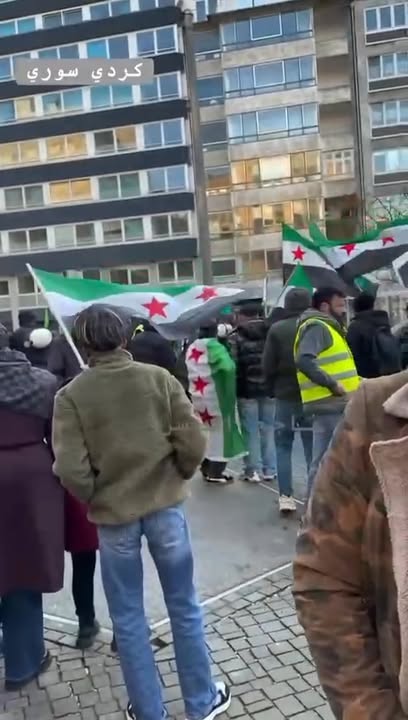 كلمة من القلب لمواطن سوري كردي من ألمانيا 💚...

#عاشت_سورية #الجمهورية_العربية_السورية
#تسقط_قسد  #...