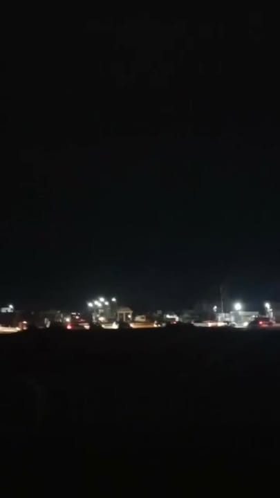 بسم الله الواحد الأحد رب الرقة.... تسقط قسد تسقط قسد تسقط قسد...
Bijî Reqqe û bijî xelqê Reqqe... تح...