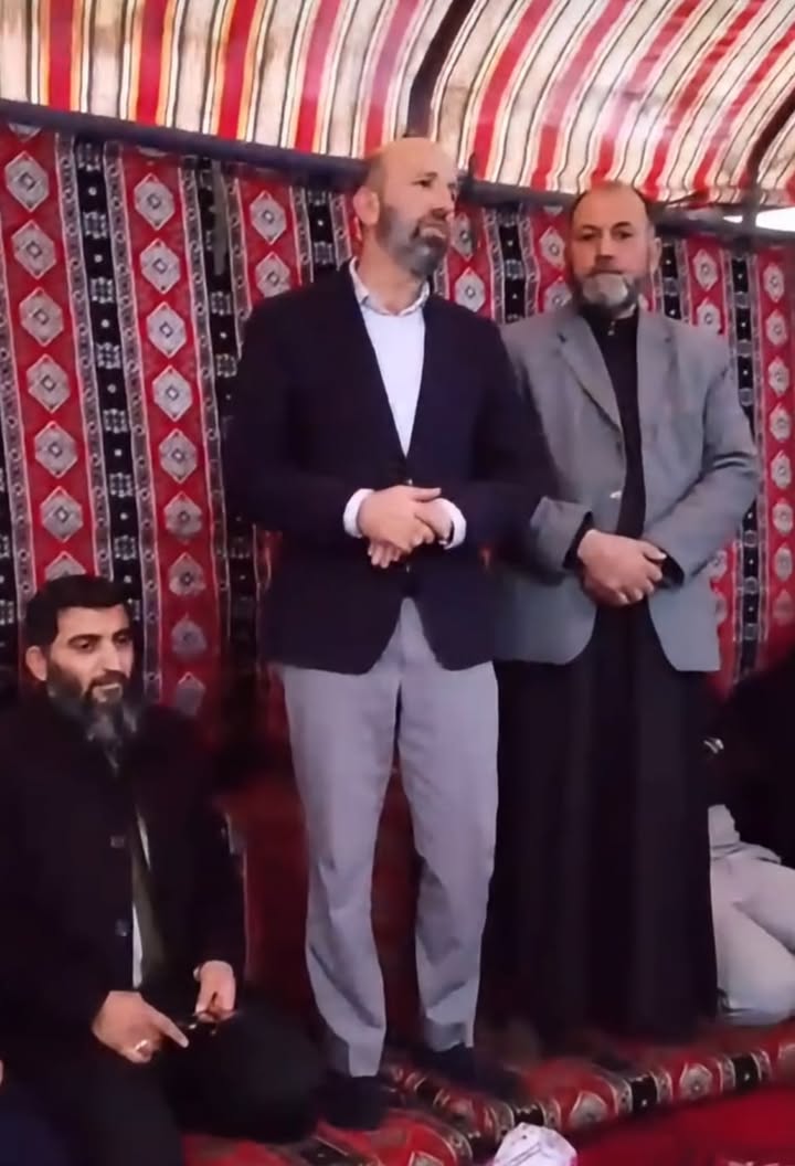 رسالة من أهالي الرقة للسيد المحافظ عبد الرحمن السلامة "لا تصغ لمن يطرح نفسه كشيخ فلان وشيخ علان ولا...